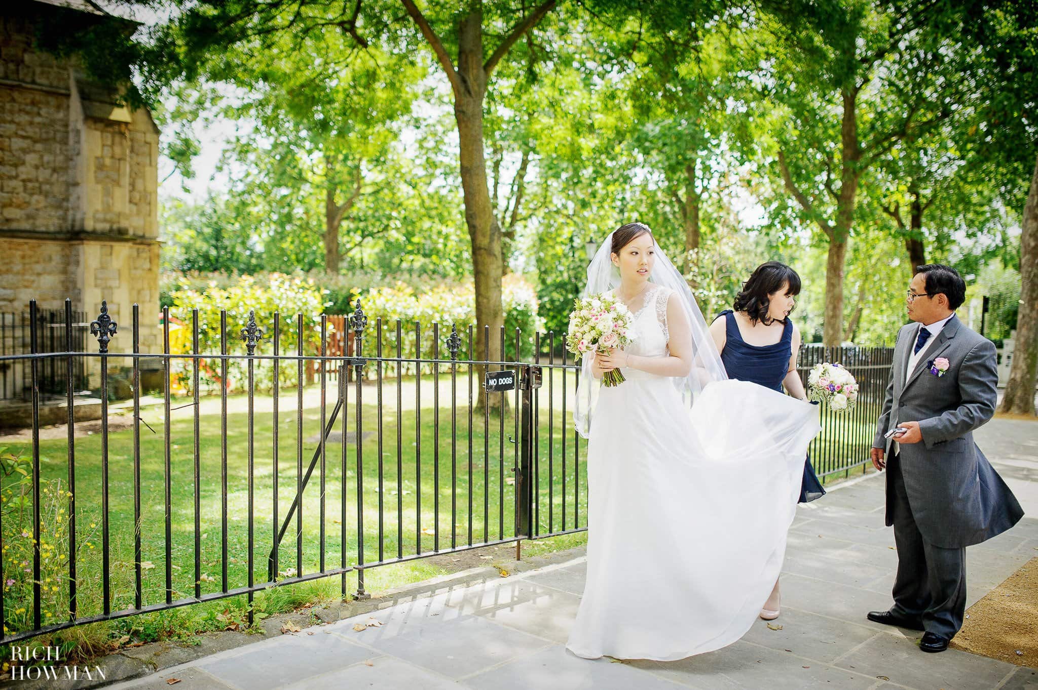 Notting Hill Wedding | Wedding Photographer London - Rich Howman 10