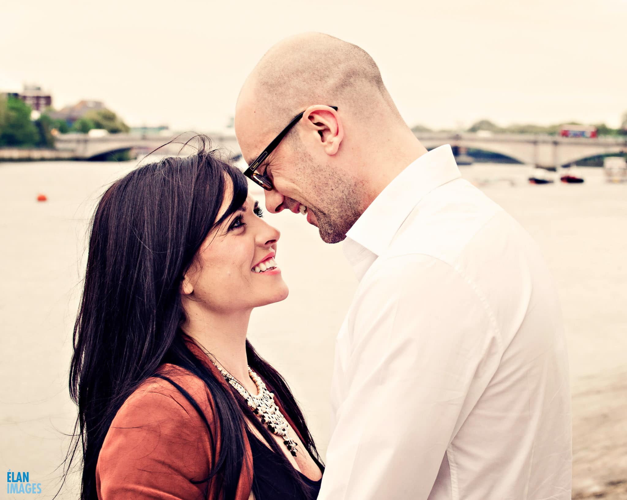 Engagement Photo shoot on the thames at Putney