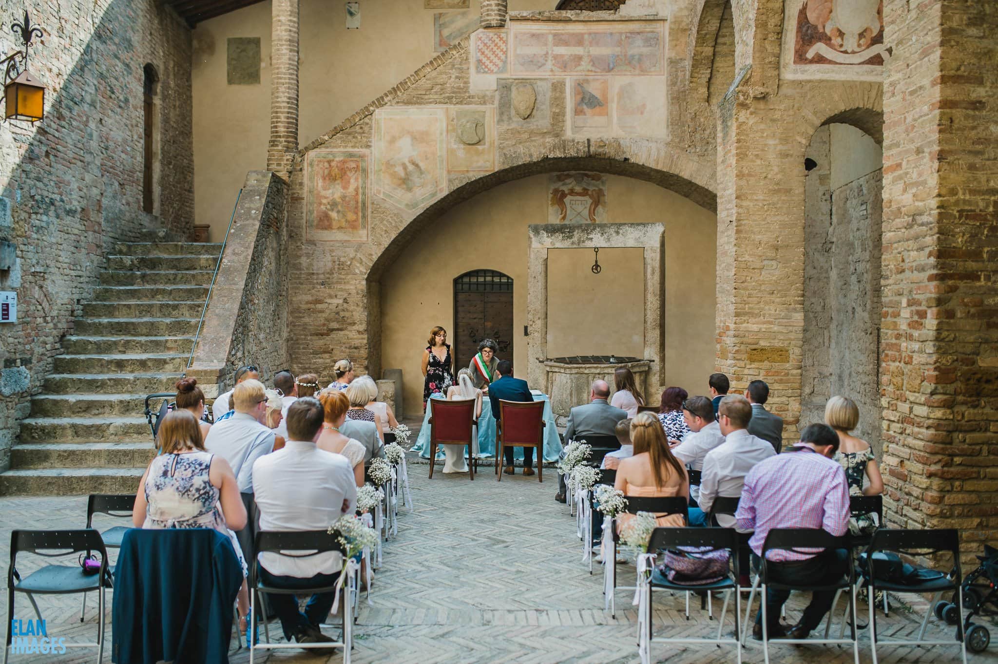 San Gimignano Wedding in Italy 37
