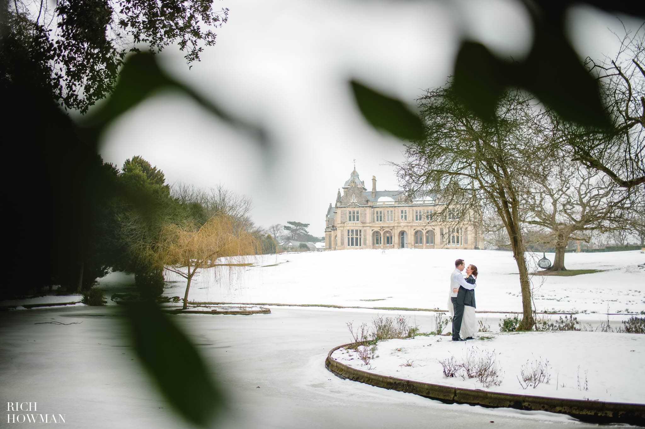 A Snowy Wedding in Somerset at Clevedon Hall 38