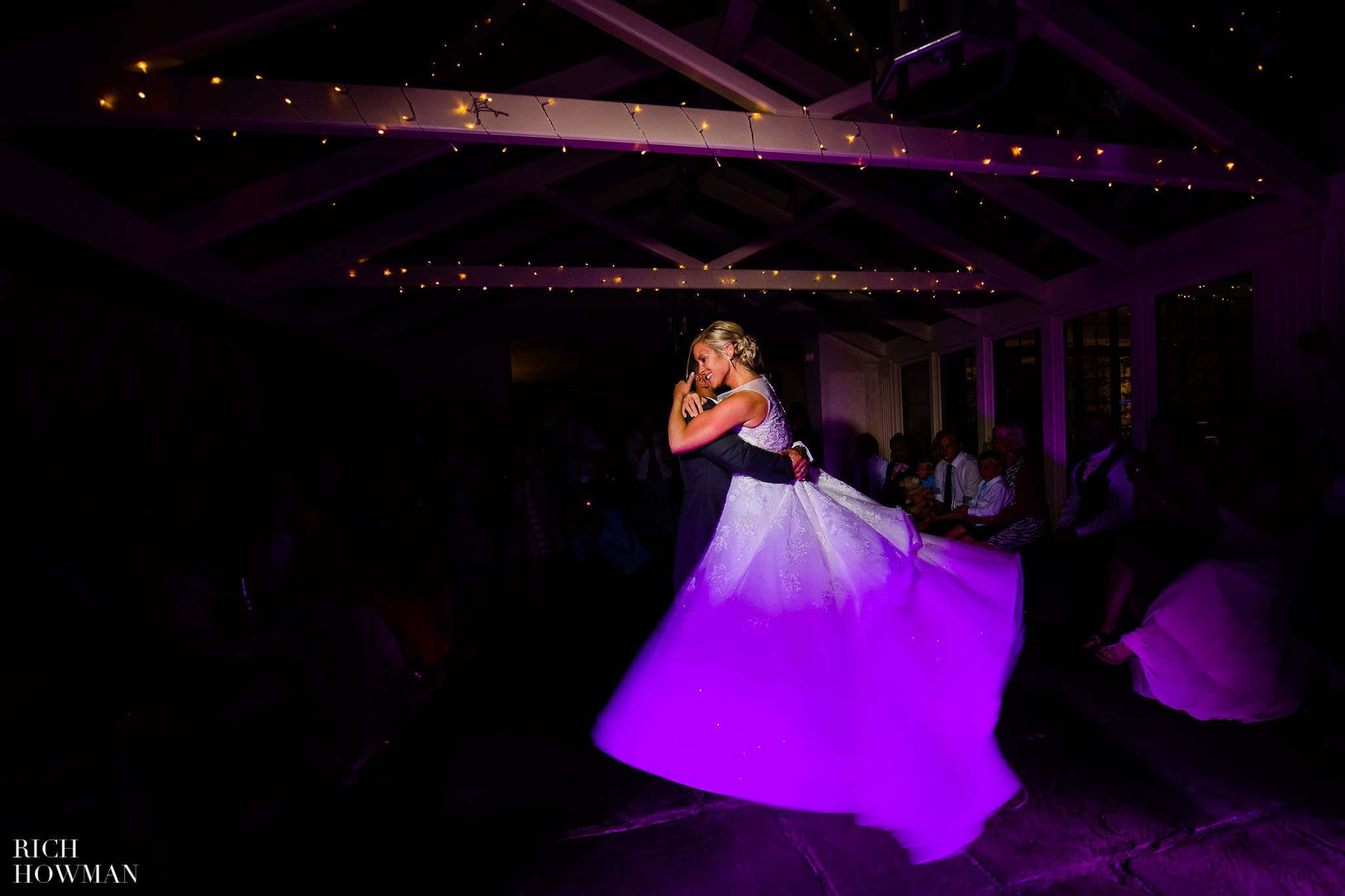 Wedding Photographers in Oxfordshire | Wedding Photographers Witney 110