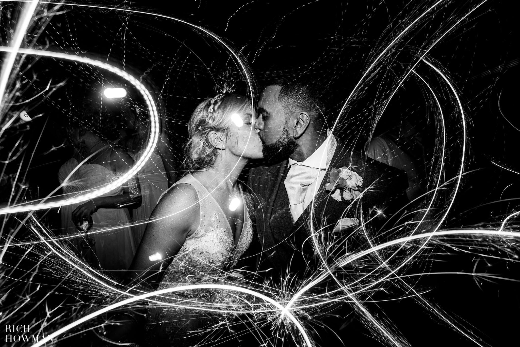 Wedding Photographers in Oxfordshire | Wedding Photographers Witney 134