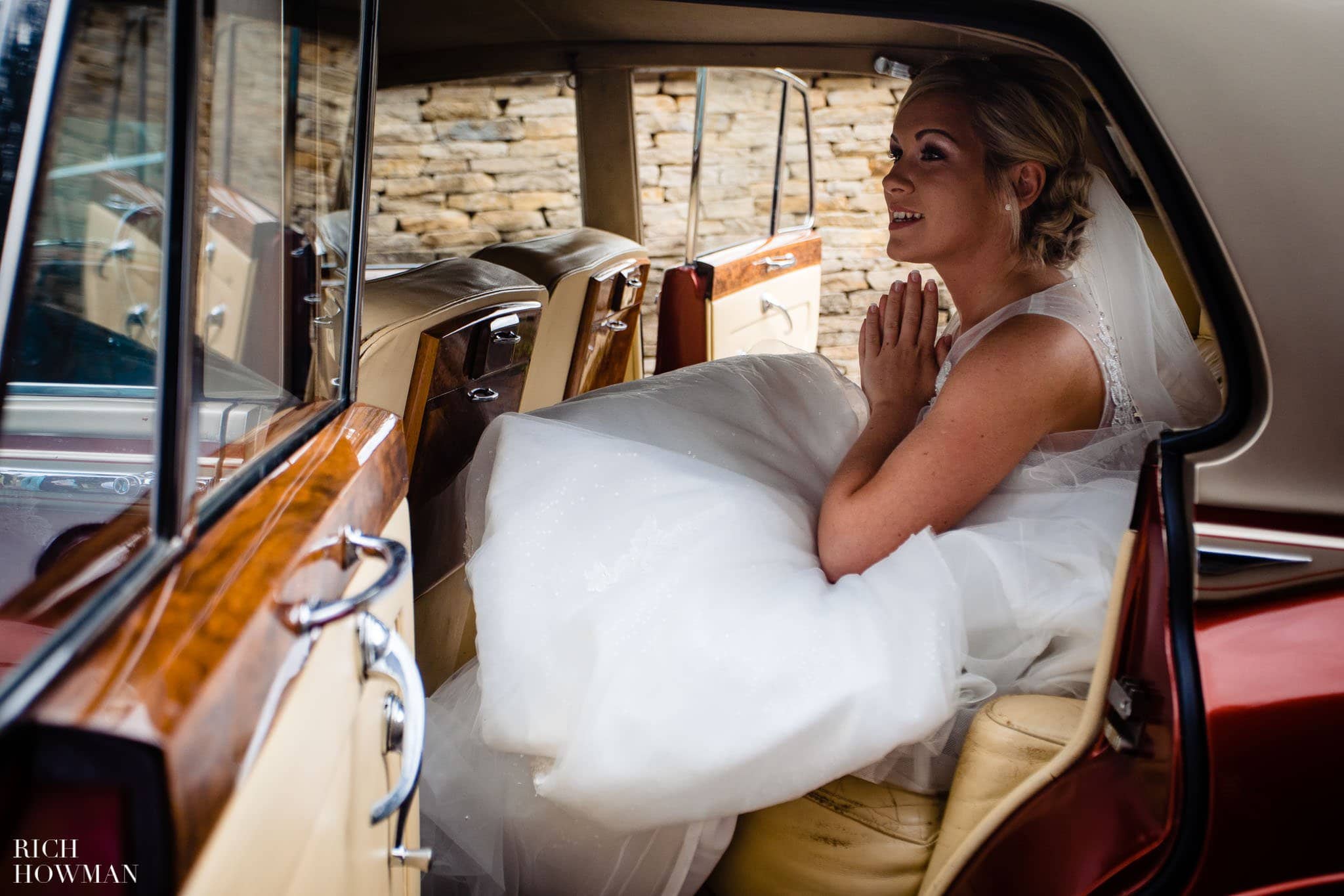 Wedding Photographers in Oxfordshire | Wedding Photographers Witney 30