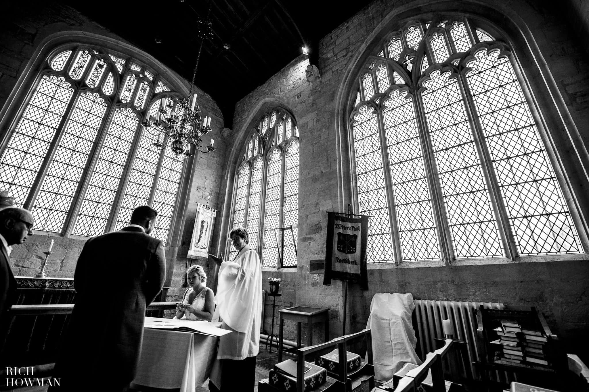 Wedding Photographers in Oxfordshire | Wedding Photographers Witney 47