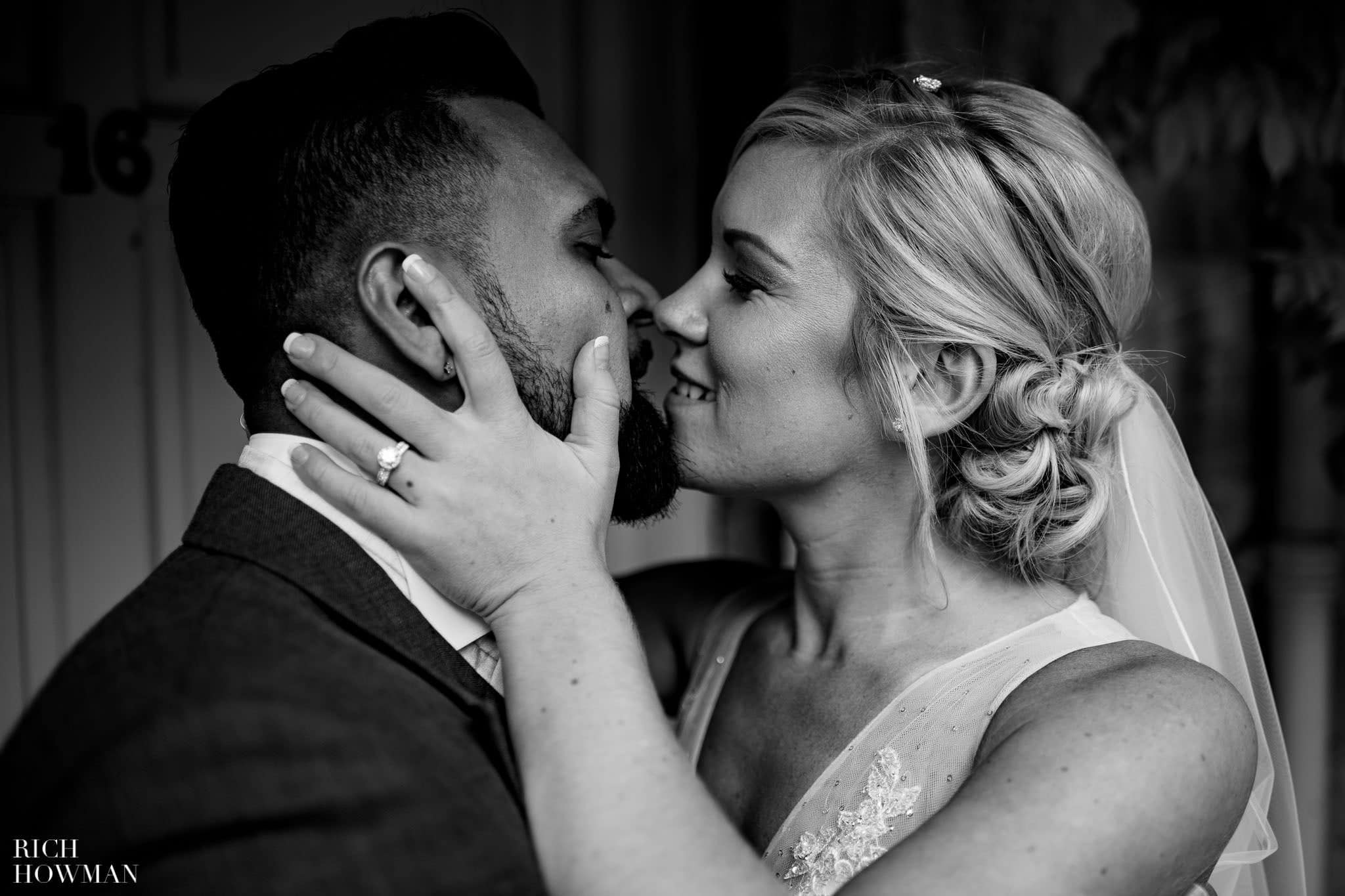 Wedding Photographers in Oxfordshire | Wedding Photographers Witney 77