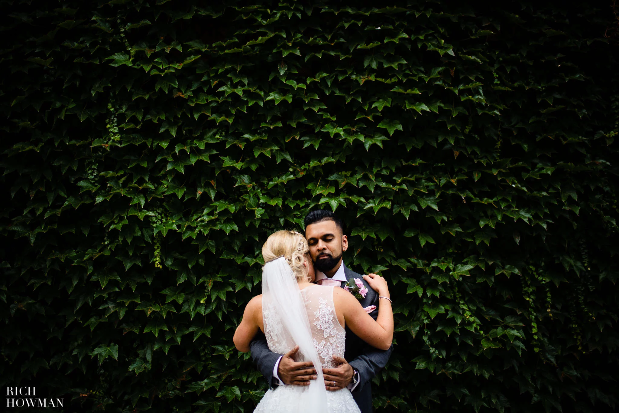 Wedding Photographers in Oxfordshire | Wedding Photographers Witney 81 Wedding Photographers in Oxfordshire | Wedding Photographers Witney 80