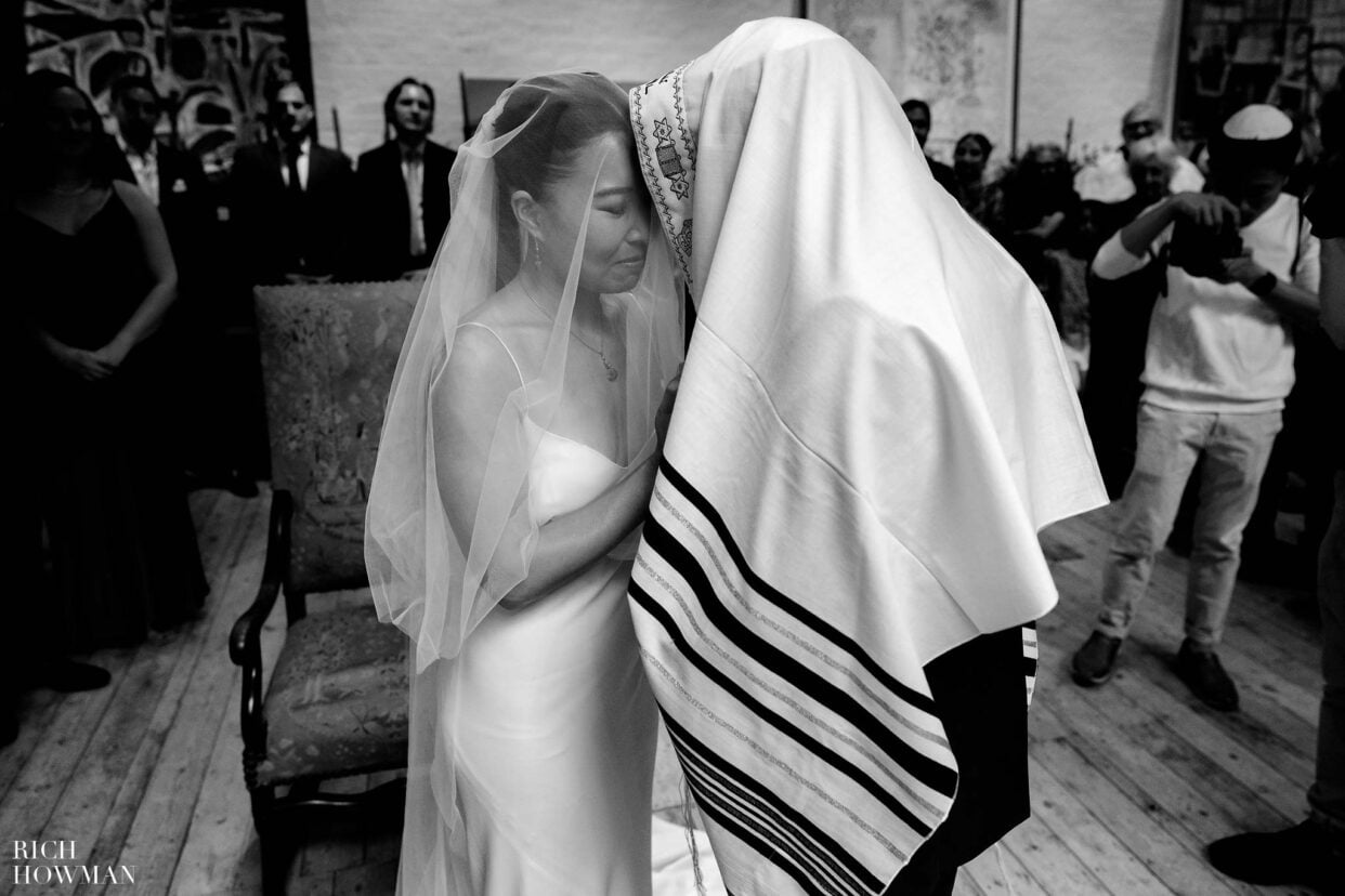 black and white photograph of Badeken, captured by Jewish wedding photographer, rich howman